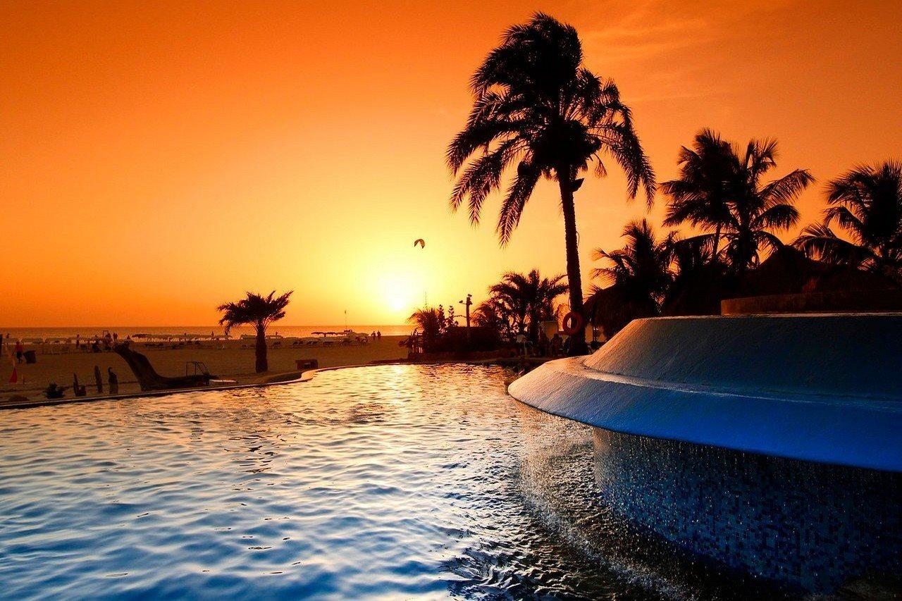 Sunsol Punta Blanca Hotel San Pedro Exterior photo